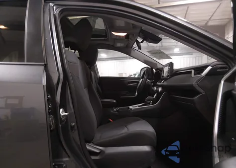 2019 Toyota Rav4 Xle из США, поврежденный, VIN 2T3P1RFV4KC003180